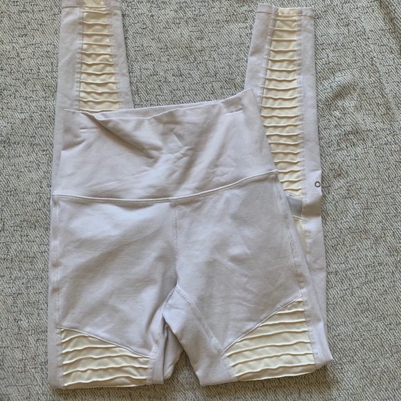 Alo Yoga High Waisted Moto Legging - Picture 5 of 11